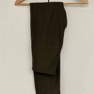 Rare Lululemon Ultra High Rise Align Leggings - Olive